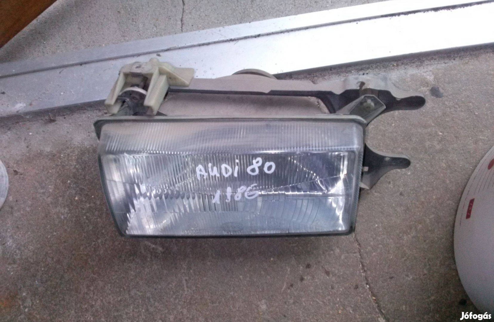 Audi80 B2 Fényszóró
