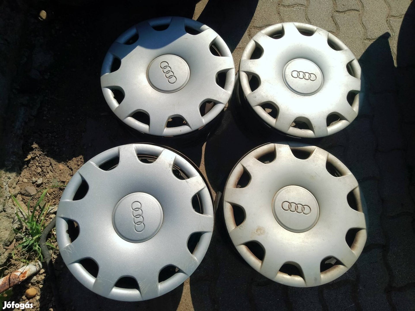 Audi 15" dísztárcsa 