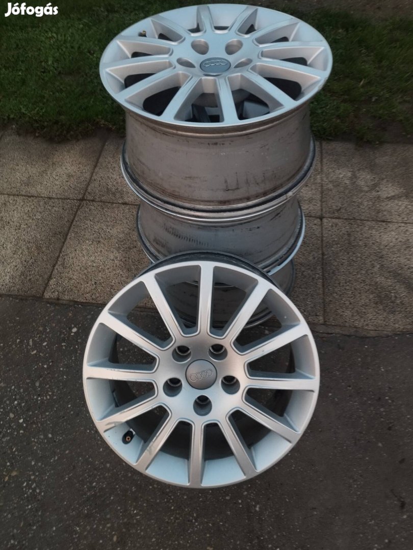 Audi 16-colos könnyűfém felni 