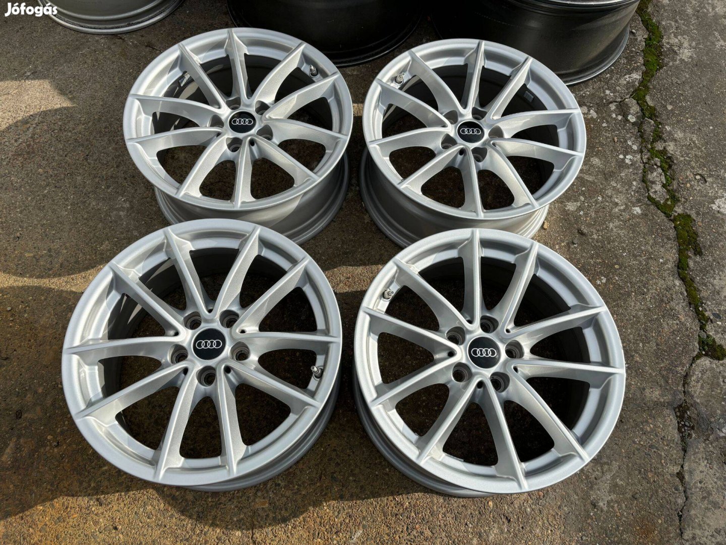 Audi 17" 5x112 konkáv alufelni eladó 17 coll A4 A5 A6