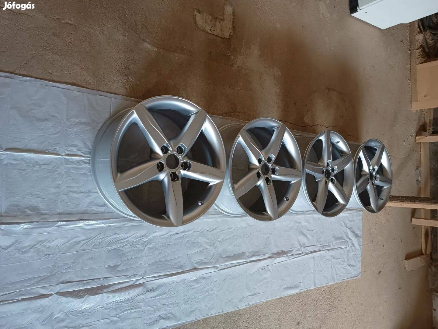 Audi 18" eredeti made in Austria 5x112 lyukosztású 8JJ 18" felújított