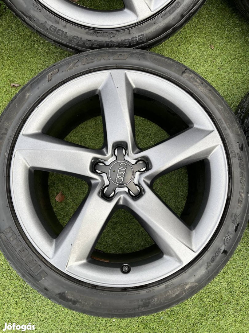 Audi 19" 9j et33 alufelnik nyári gumikkal eladóak