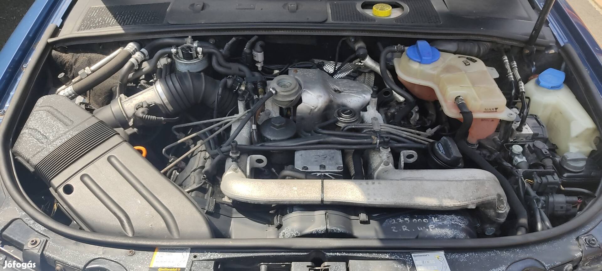 Audi 2,5 V6 motor AKE