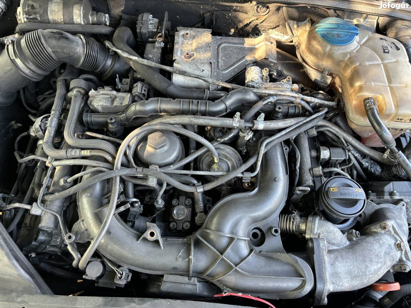 Audi 2.7 TDI generátor turbó porlasztó nagynyomású főtengely 