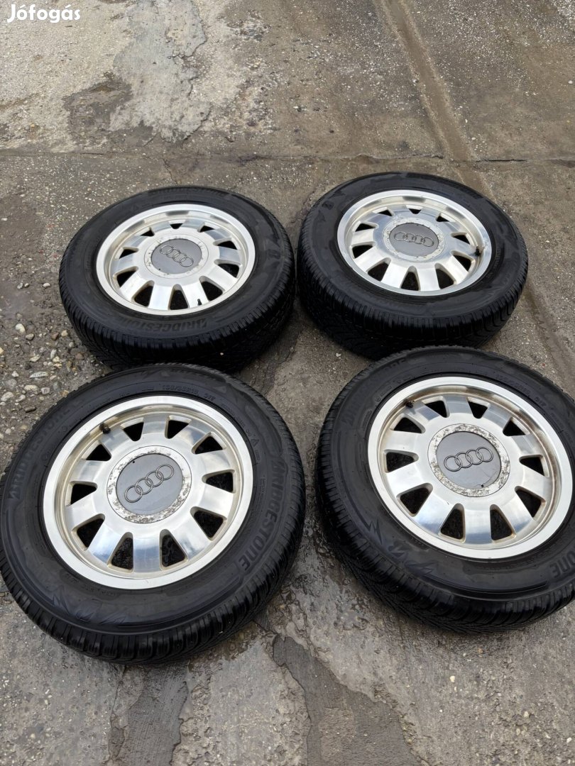 Audi 5x112 15zoll téli gummikkal eladó!