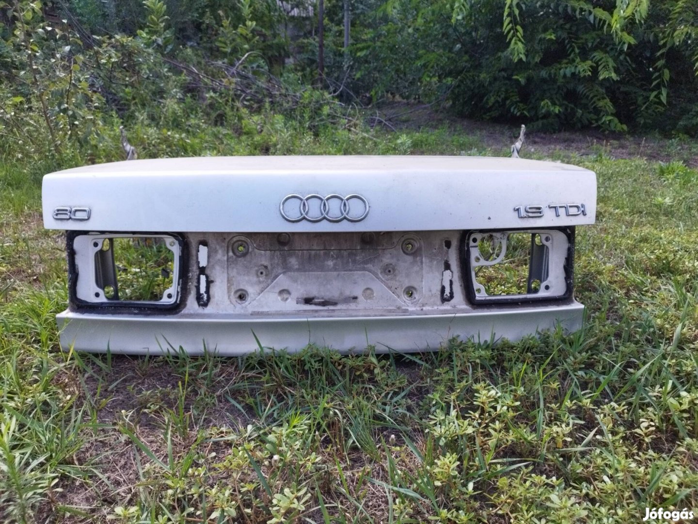 Audi 80 b4 limousine csomagtérajtó.