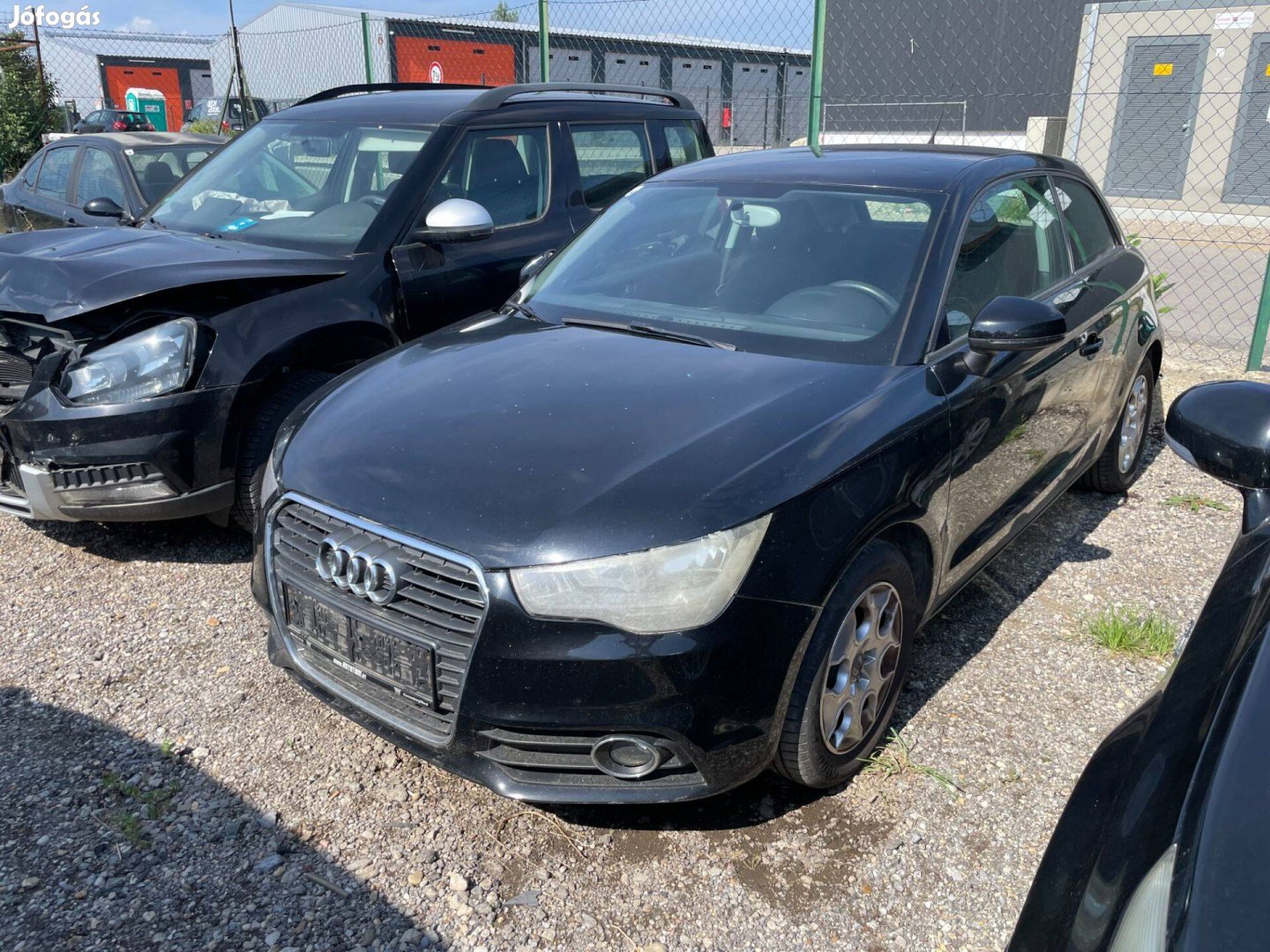 Audi A1 8X 2010-2015 gyári bontott homlokfal, zárhíd 8X0805588B eladó