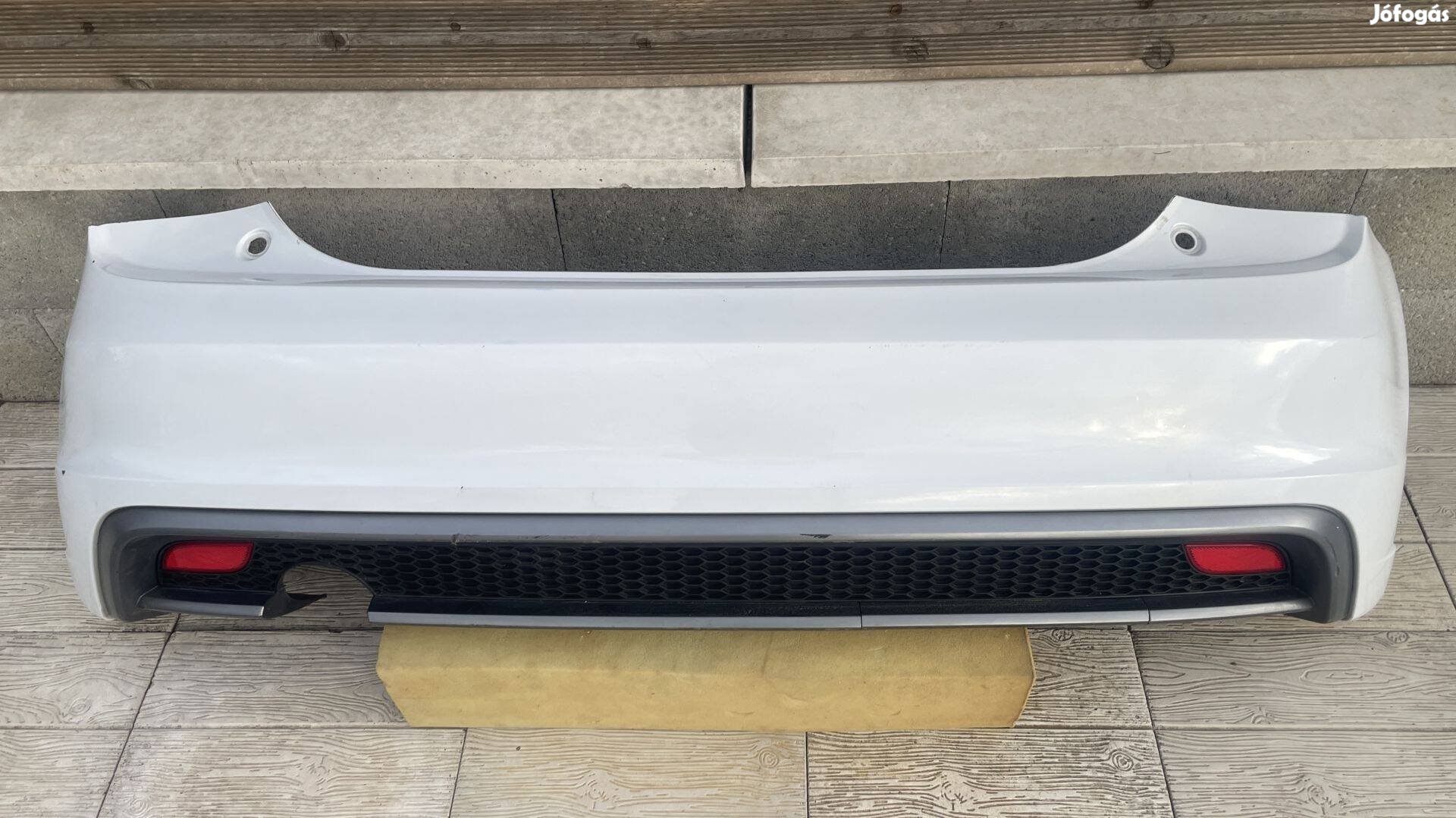Audi A1 S-LINE gyári hátsó lökhárító 8X0807511B