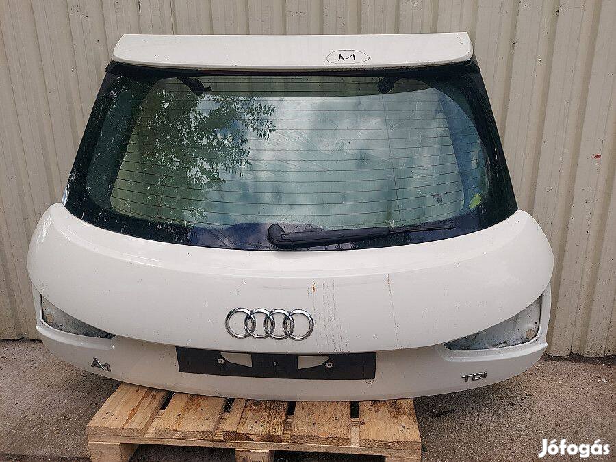 Audi A1 csomagtérajtó csomagtér ajtó