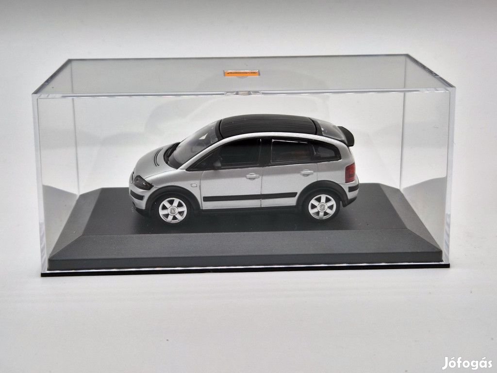 Audi A2 (2000) - ezüst -  Maxichamps - 1:43