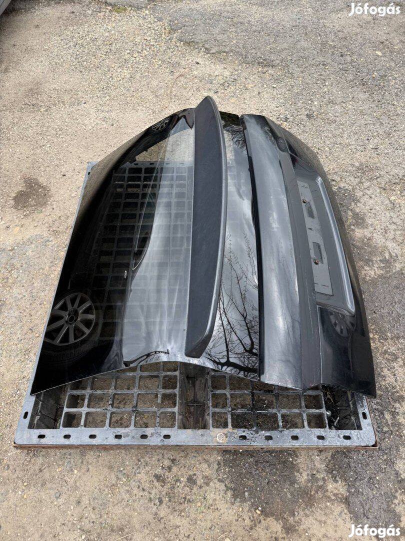 Audi A2 csomagtérajtó
