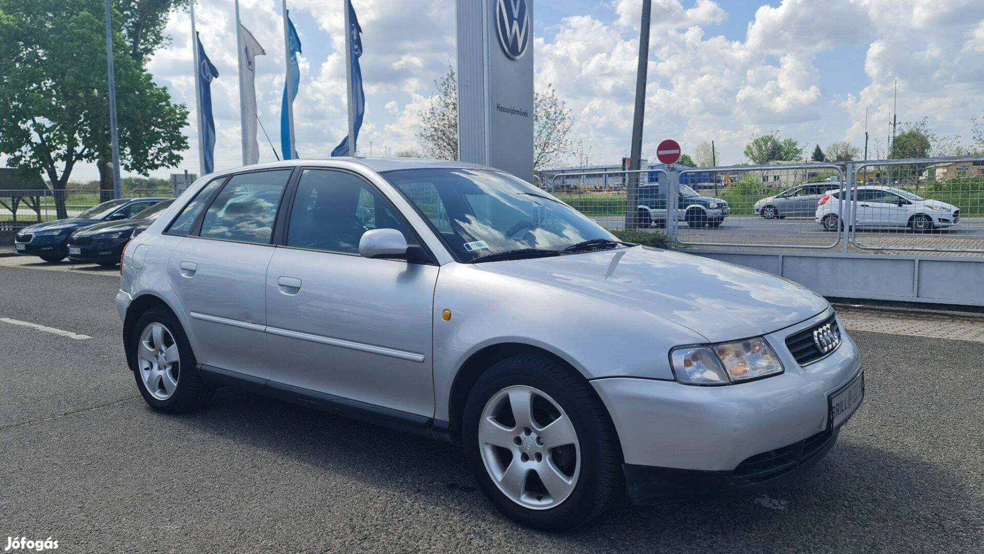 Audi A3 1996-2002évjárat minden alkatrésze bontásból eladó