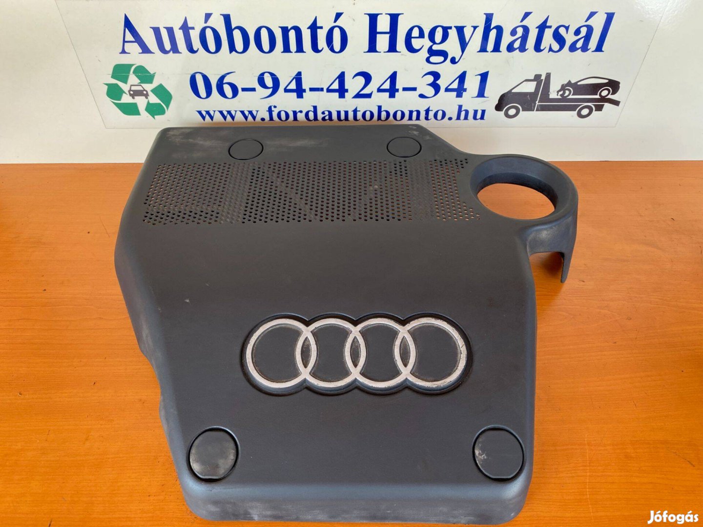 Audi A3 1.6B (8L1) felső motorburkolat