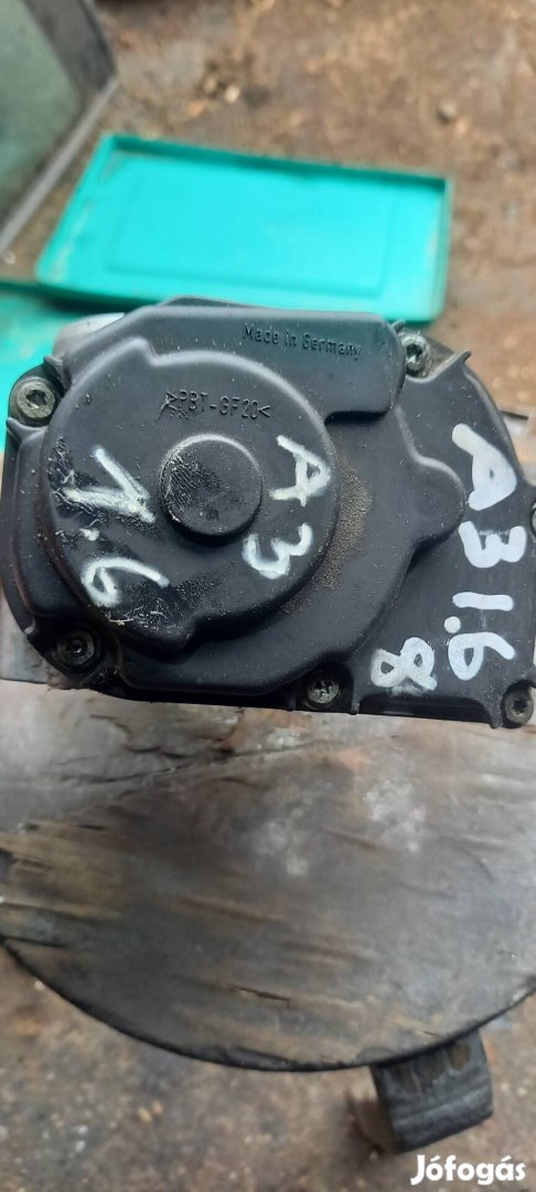 Audi A3 1.6 8v fojtószelep 