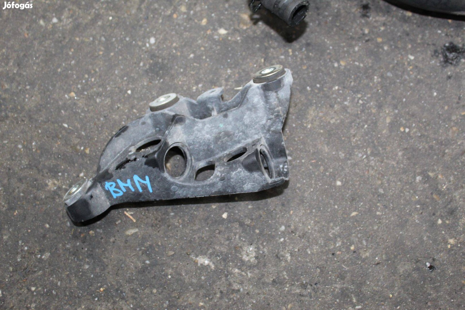 Audi A3 2.0D BMM 2006 váltóbowden tartó konzol 357711798