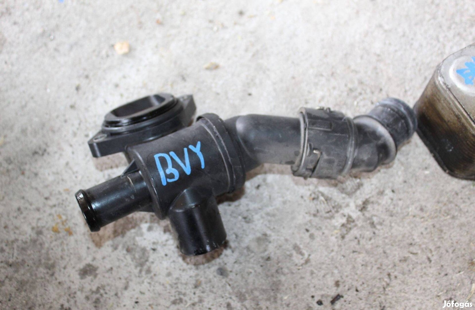 Audi A3 2.0FSI Bvy 03-08 termosztátház 1J0121619