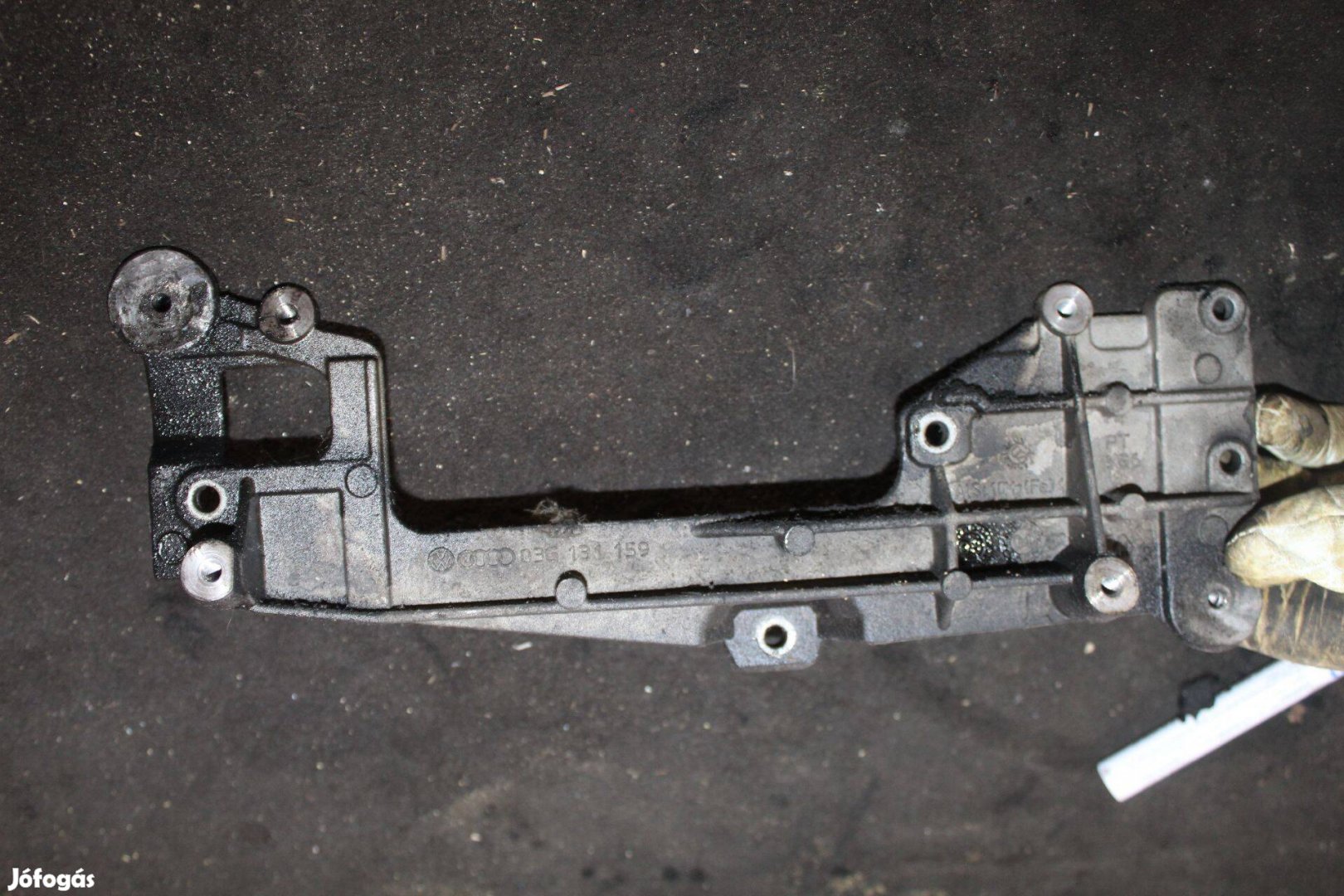 Audi A3 2.0TDI Bkd 2003-2012 egr hűtő tartó 03G131159