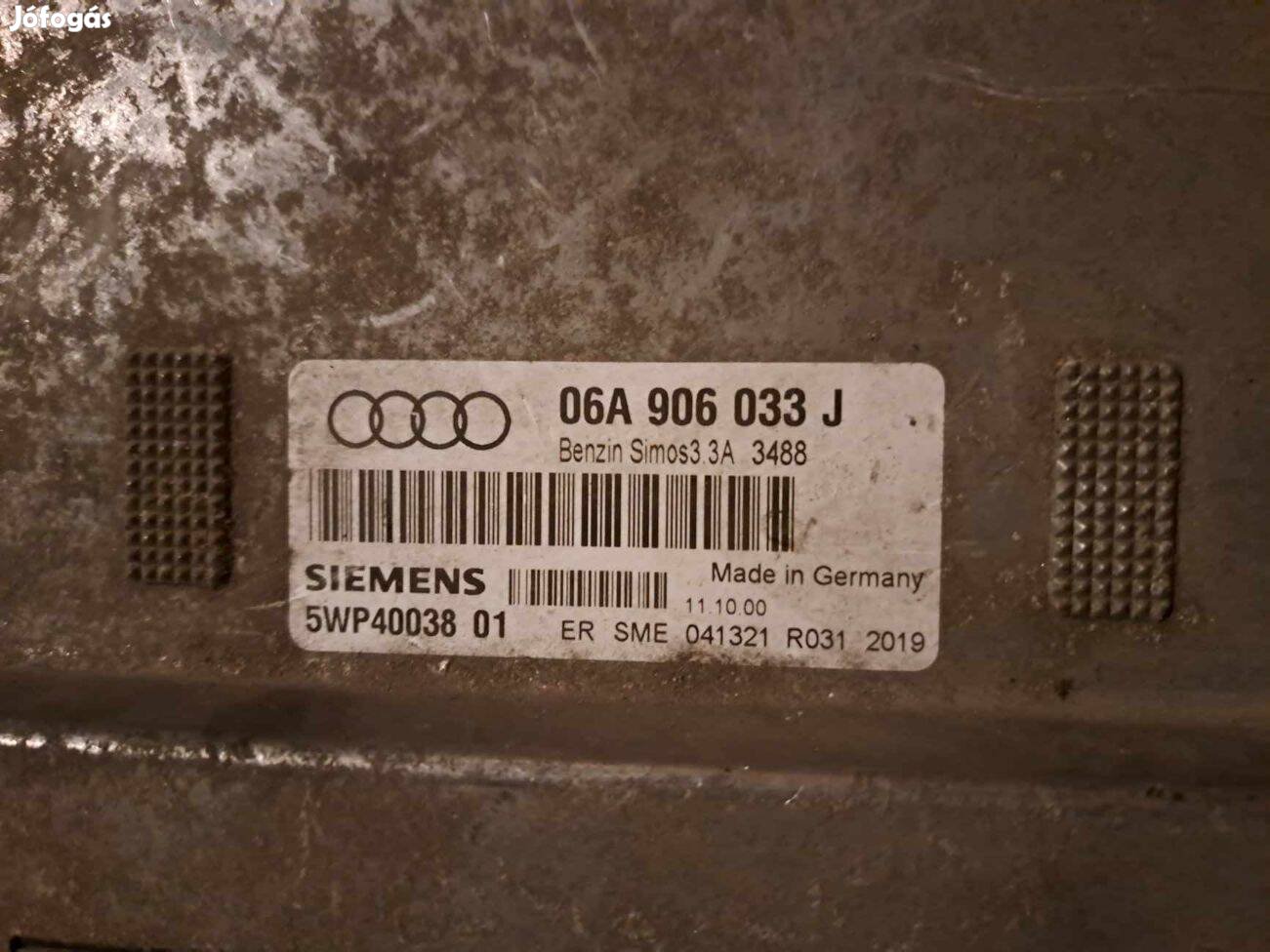 Audi A3 8L 1.6 motorvezérlő AVU 06A 906 033 J