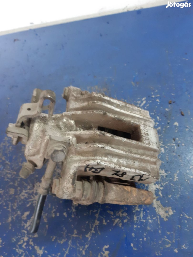 Audi A3 8L Bal Hátsó Féknyereg