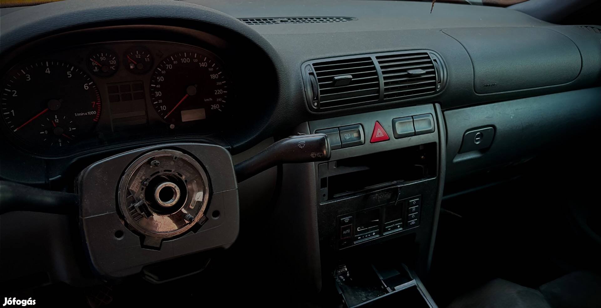 Audi A3 8L Újszerű állapotú műszerfal