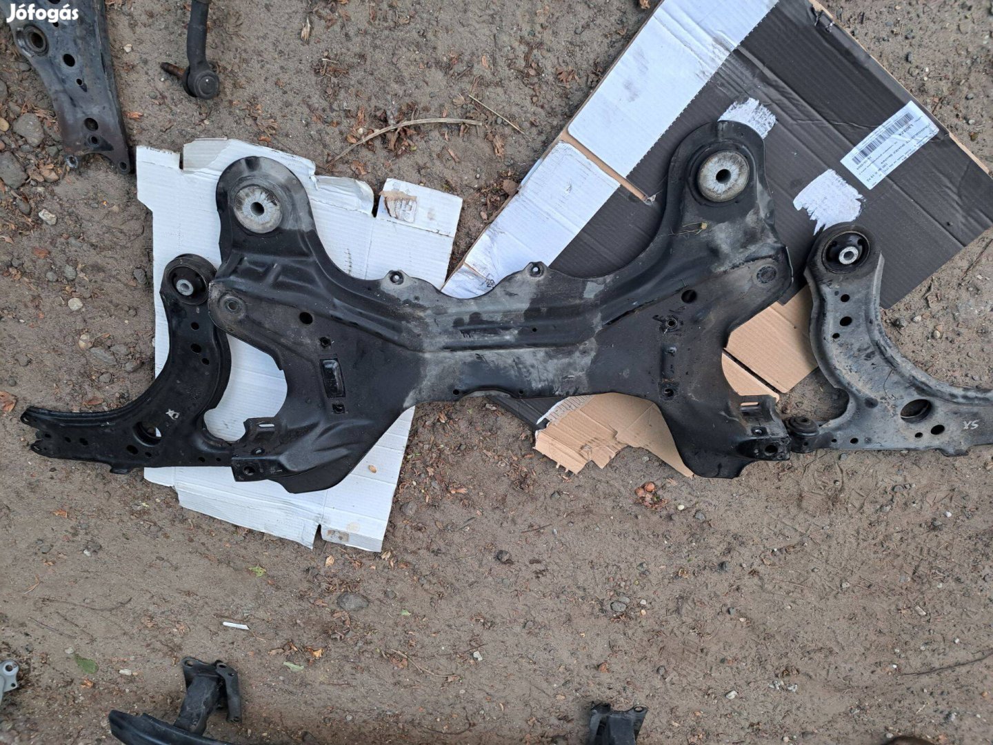 Audi A3 8L bölcső lengőkarokkal rozsdamentes állapotban