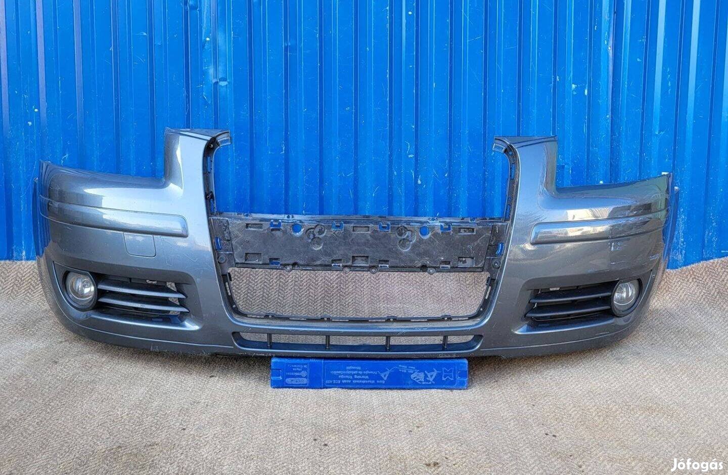 Audi A3 8P 2004- gyári 8P4807437 első lökhárító