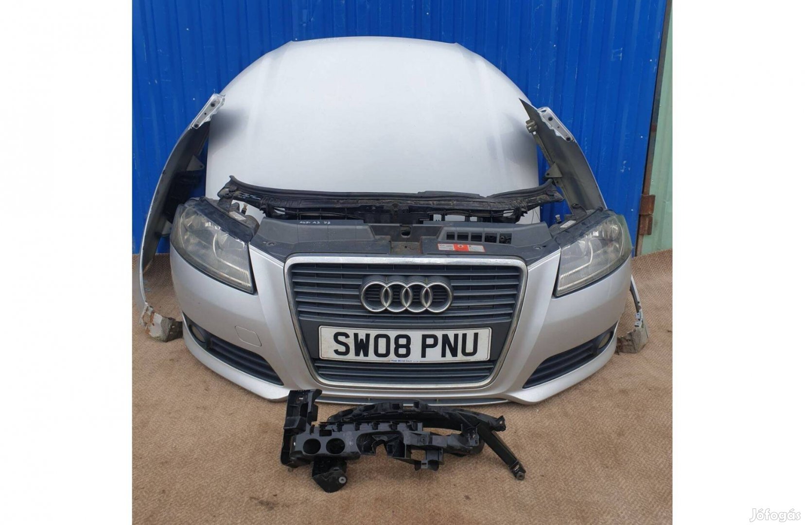 Audi A3 8P 2008-12 gyári 8P0807437H első lökhárító
