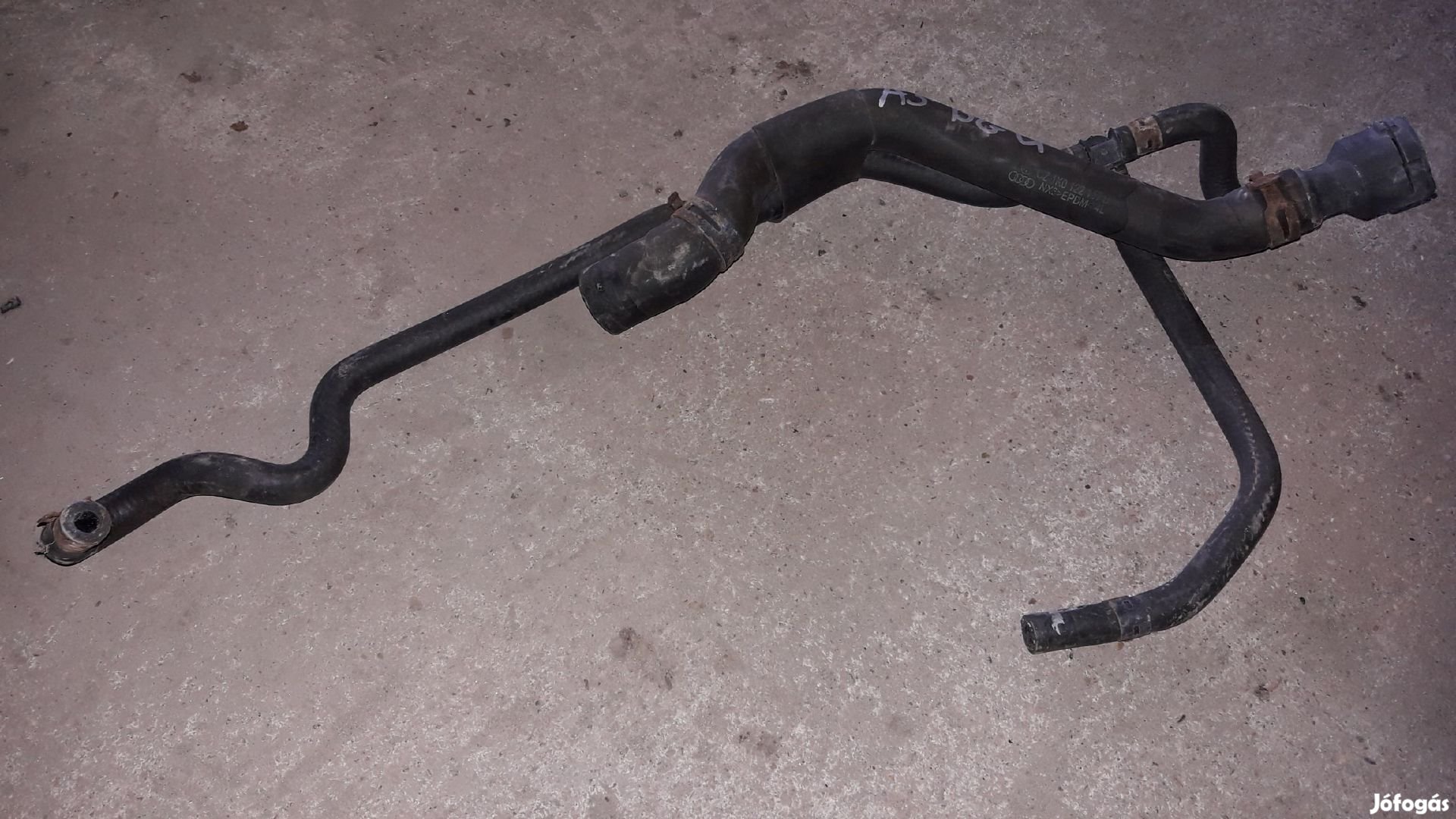 Audi A3 8P Vízcső Elosztó Csonk