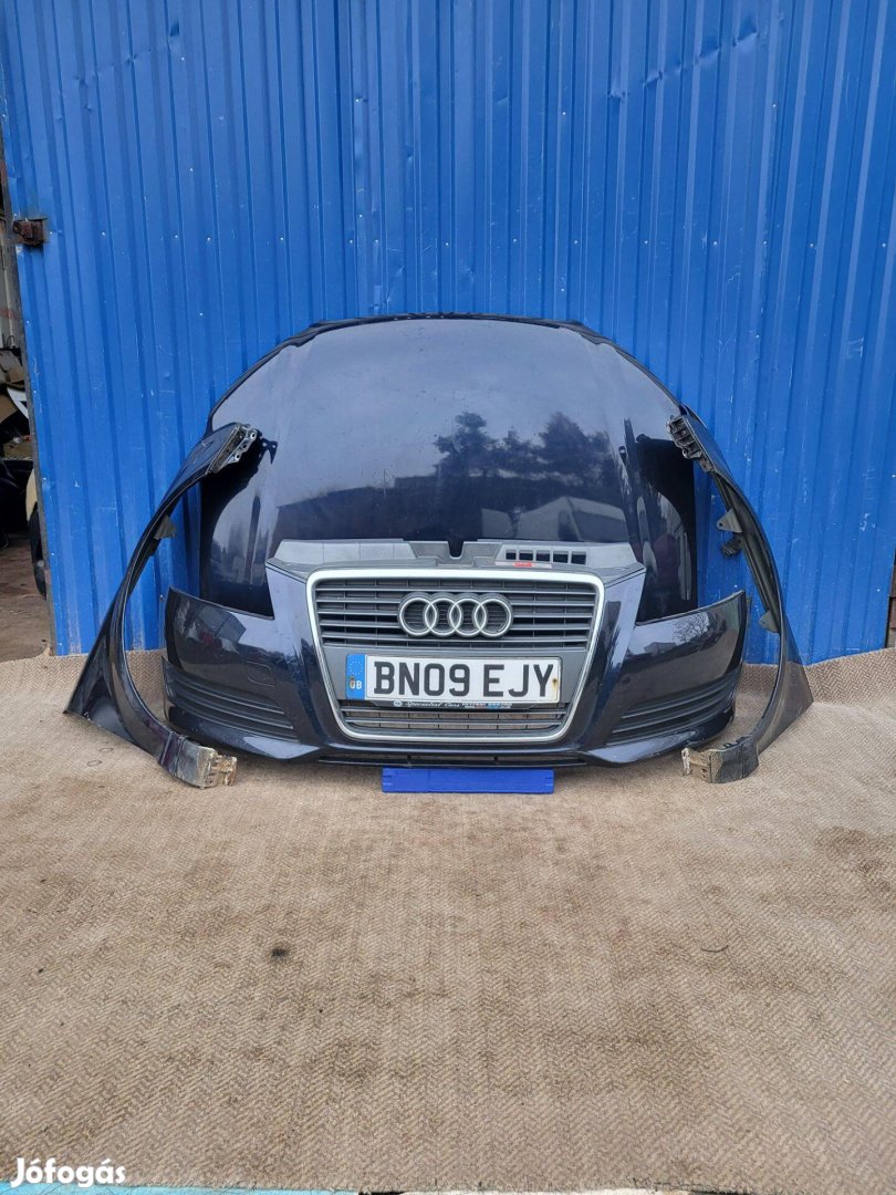 Audi A3 8P facelift 2008-12 gyári 8P0807437H első lökhárító