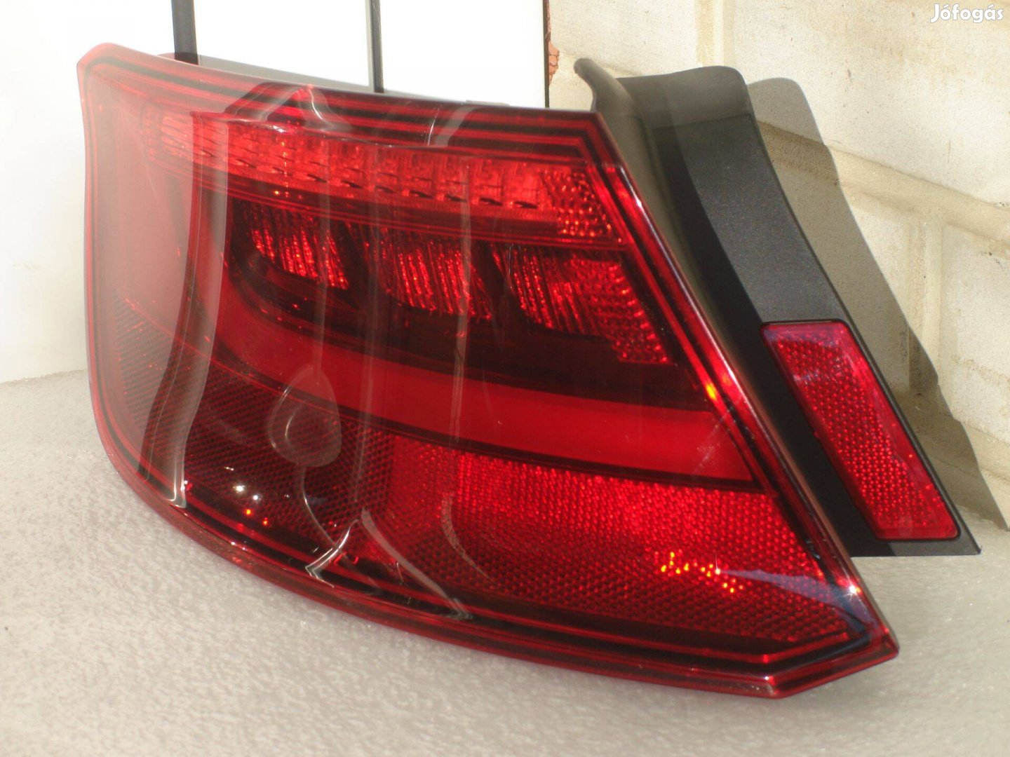 Audi A3 8V Sportback bal hátsó Led lámpa 8V4945095D 2013-tól