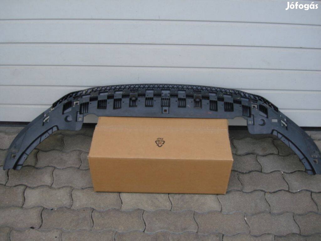Audi A3 8V első lökhárító alsó spoiler 8V3807233C