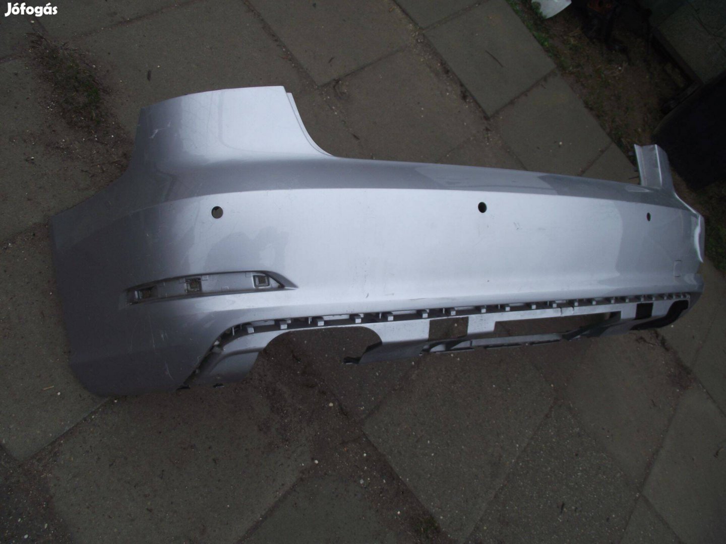Audi A3 8V hátsó lökhárító limuzin 4 ajtós 2013-2020 4 radaros
