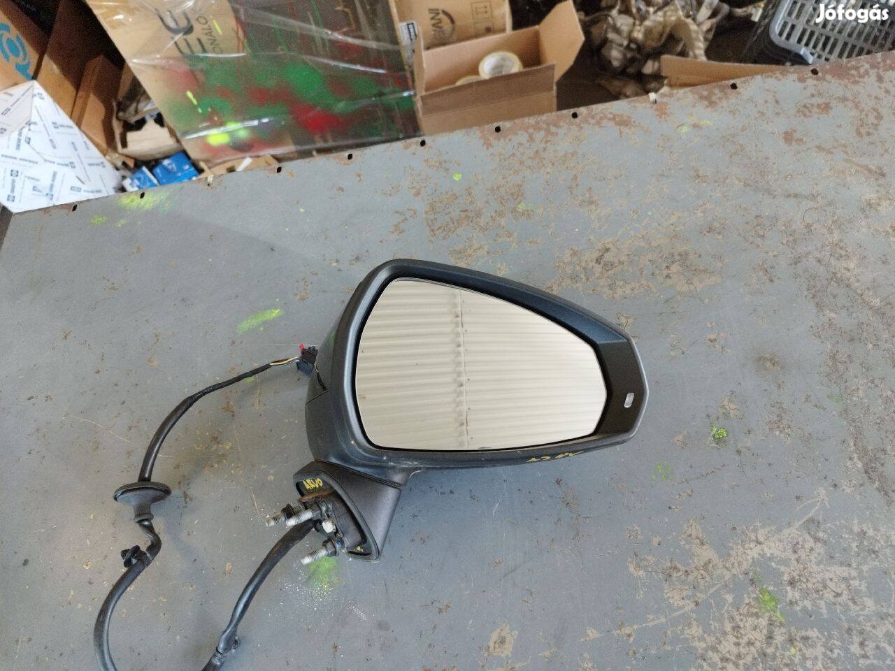 Audi A3 8V jobb oldali 6 vezetékes visszapillantó