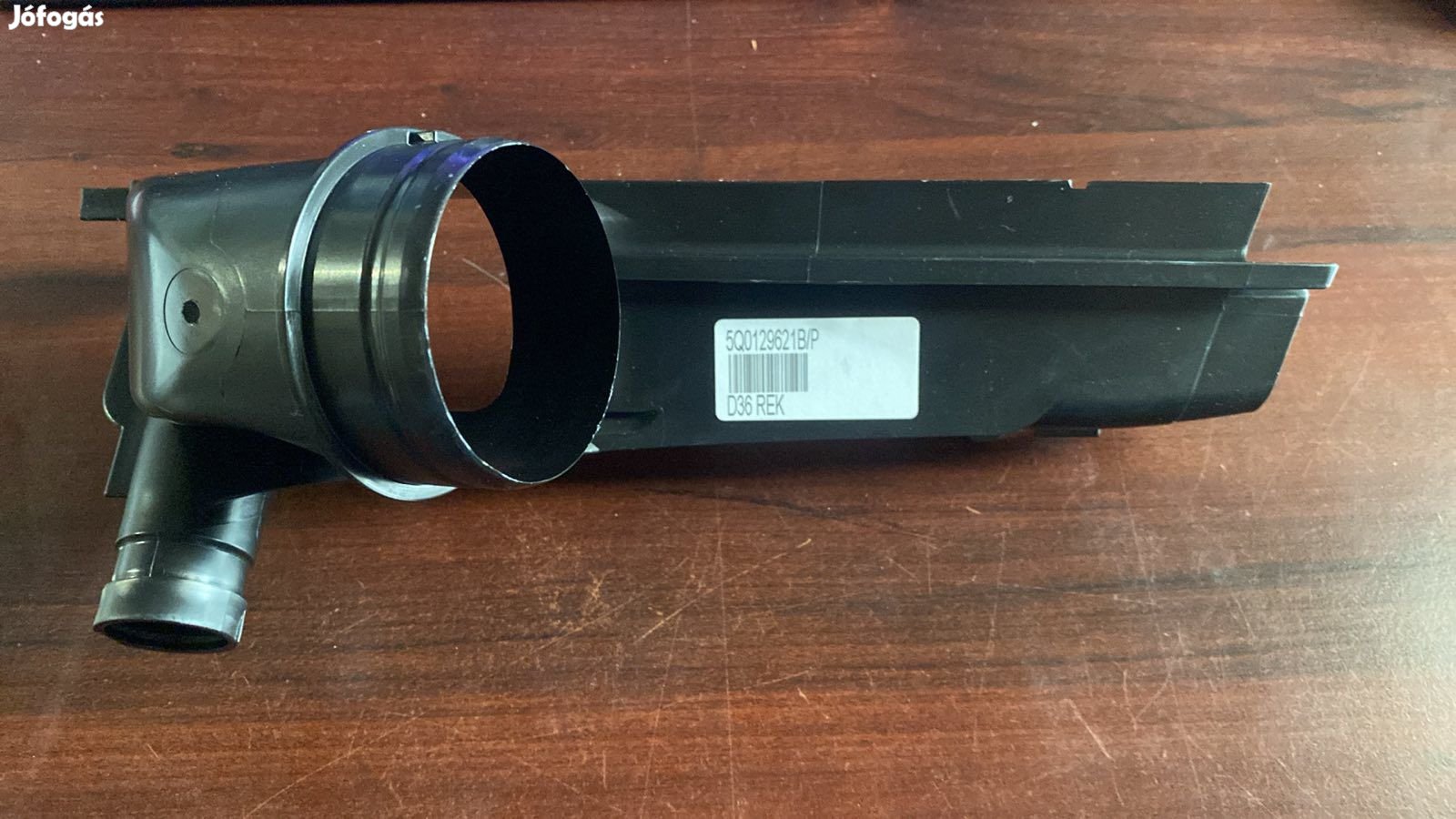 Audi A3 8V levegő bevezető csatorna 5Q0129621B eladó