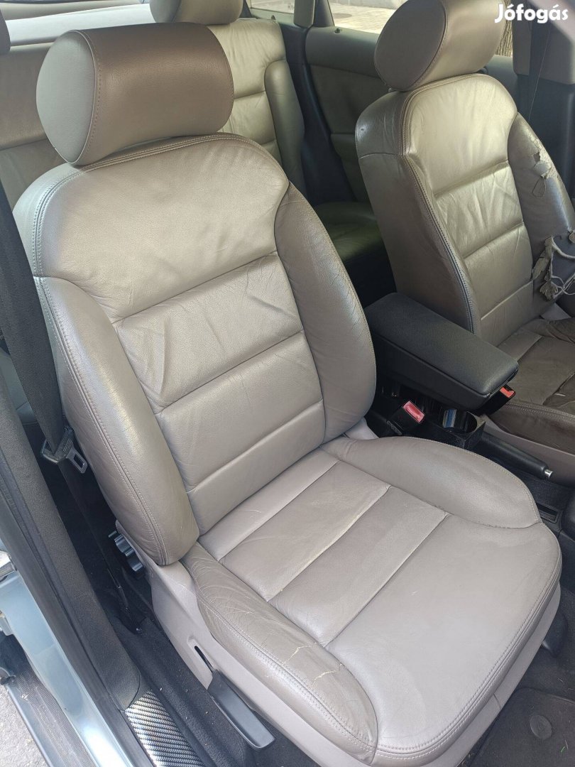 Audi A3 8l bőrbelső, ajtókárpitok, ülés, 5 ajtós