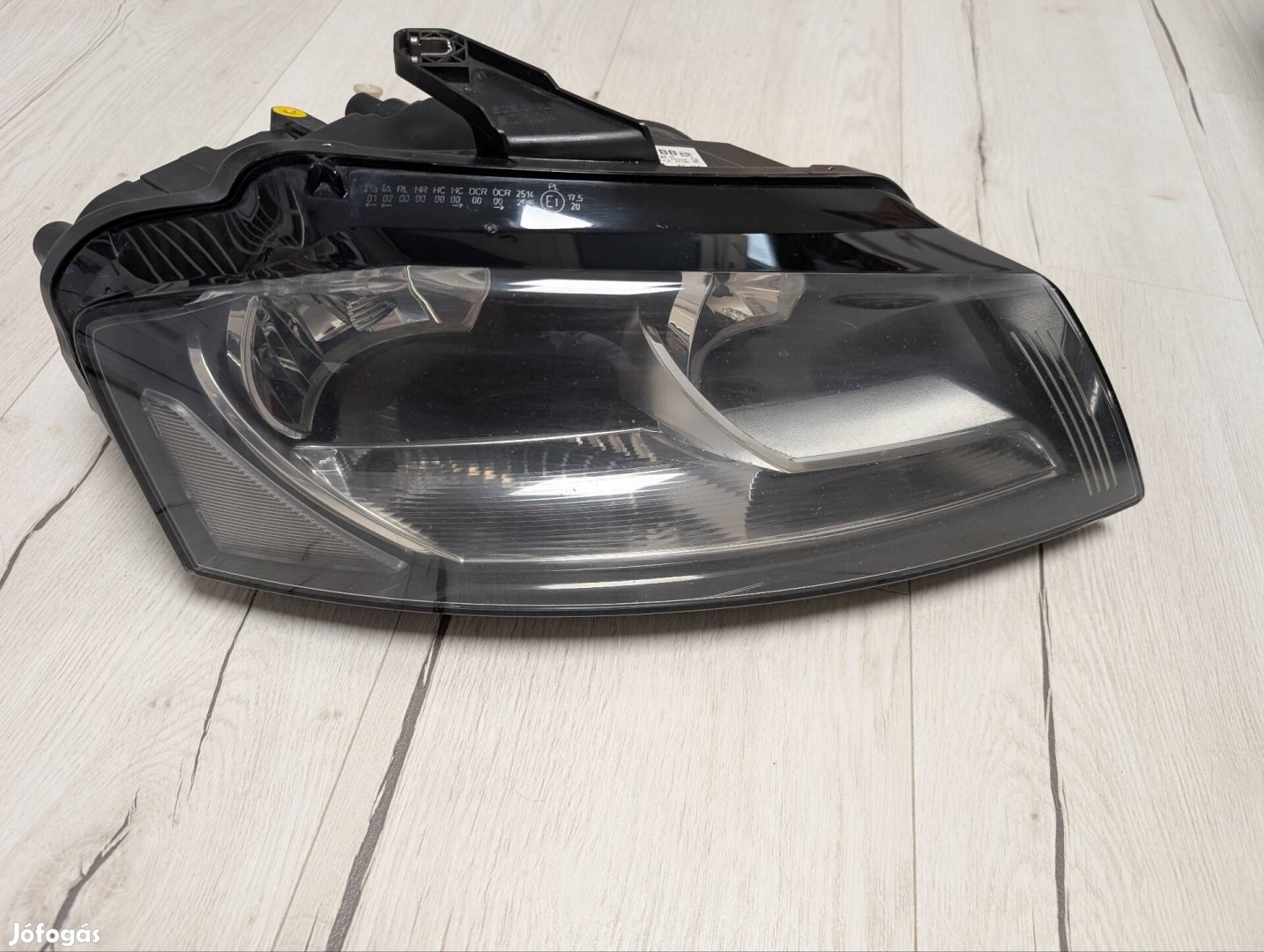 Audi A3 8p facelift lámpa fényszóró 