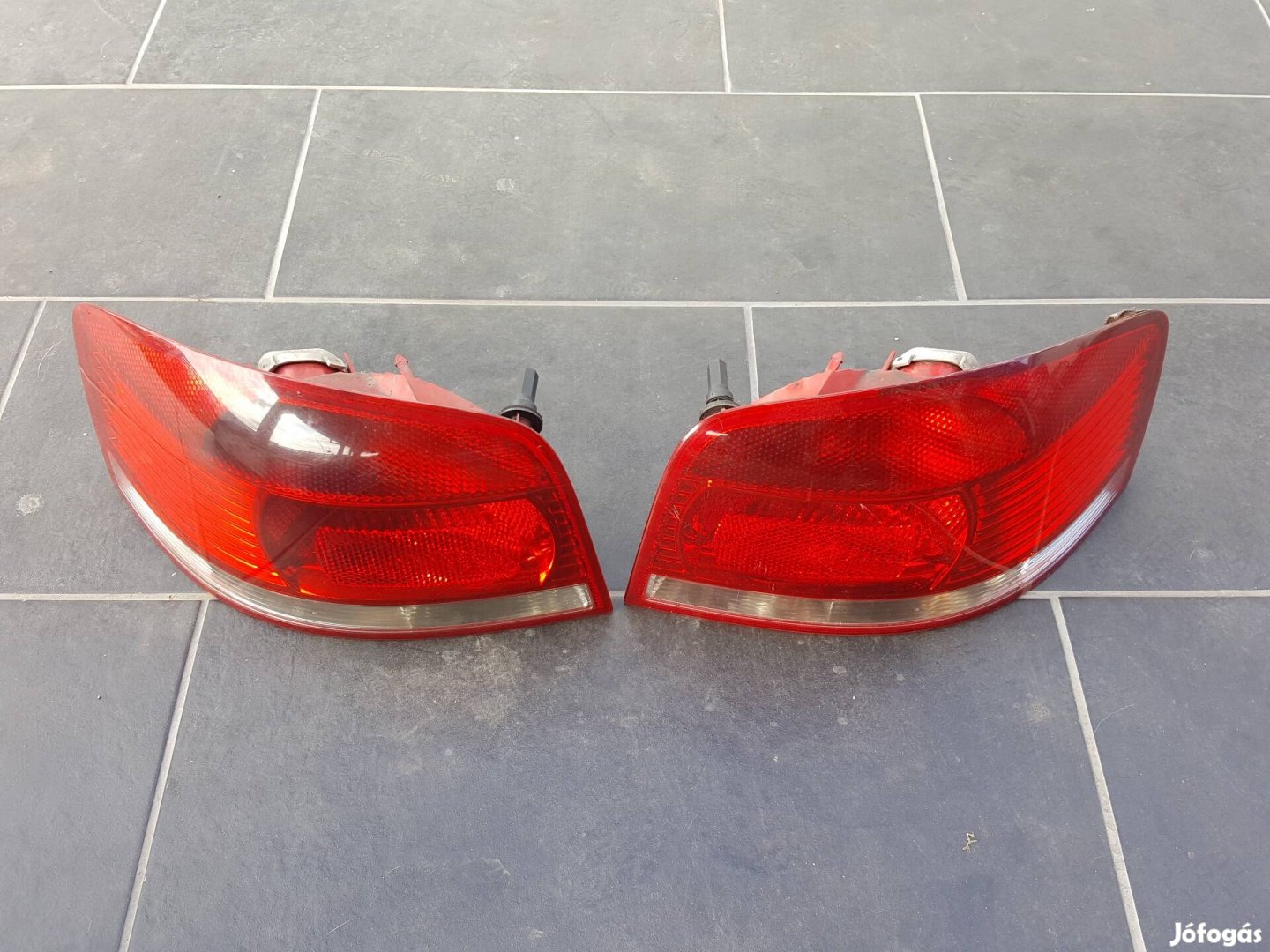 Audi A3 8p gyári hátsó lámpa eladó Jobb és bal oldali 
