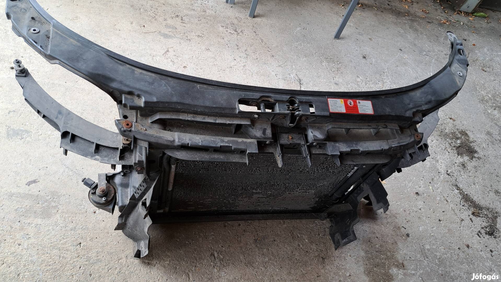 Audi A3 8p komplett homlokfal eladó. Benzines 