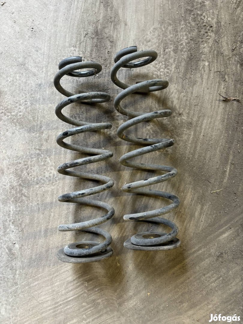 Audi A3 Golf 7 Octavia 3 Leon 4 hátsó rugo pár 