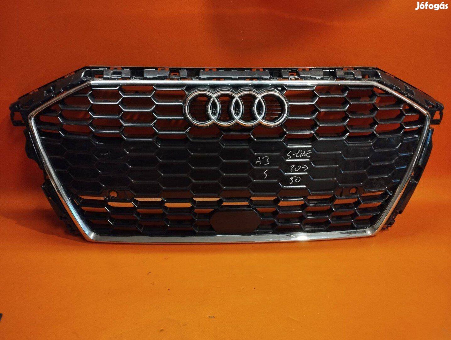 Audi A3 S-line hűtőrács középrács 8Y0853651A (S)