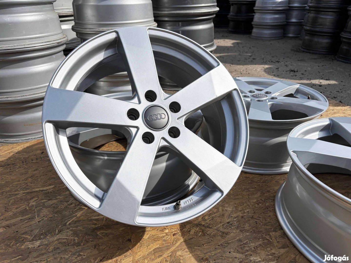 Audi A3 TT 18" 5x112 alufelni eladó 18 coll