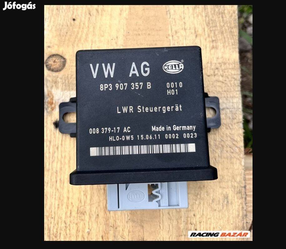 Audi A3 (8P) Fényszóró vezérlő modul 8p3907357b