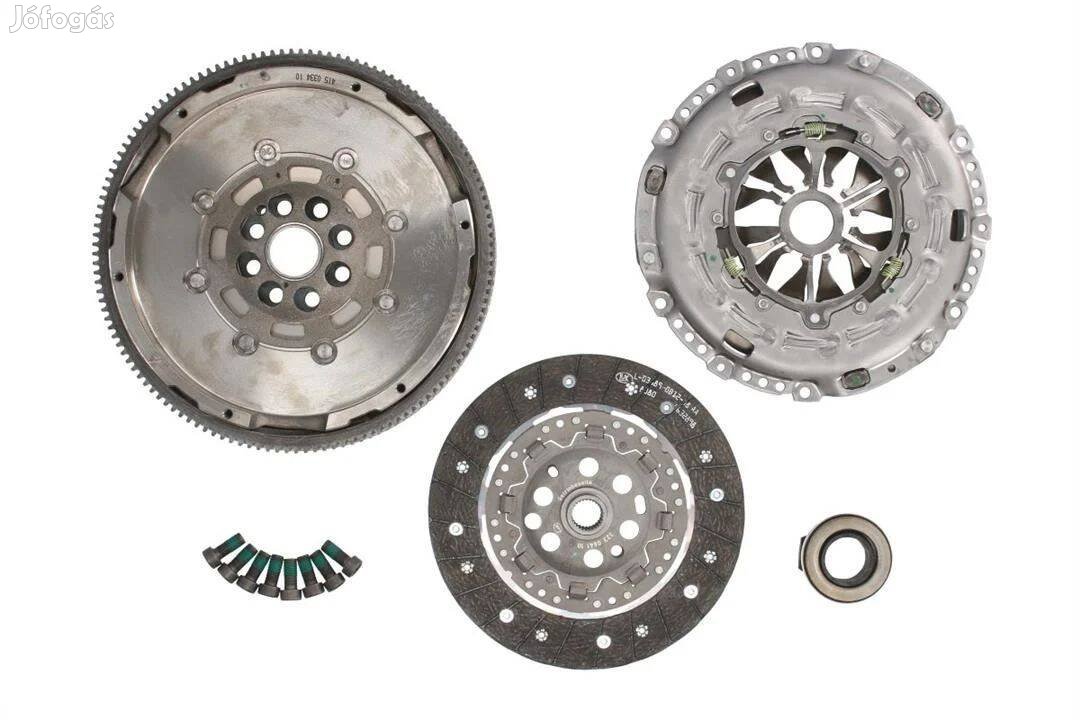 Audi A3 (8P), TT (8J) kuplung szett és lendkerék 1.8 TFSi LUK