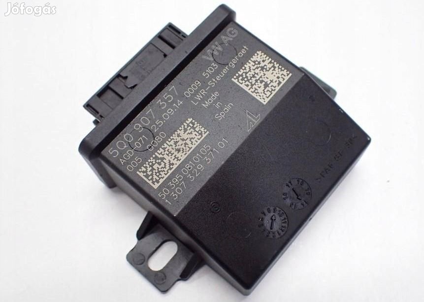 Audi A3 (8V) fényszóró vezérlő modul 5q0907357