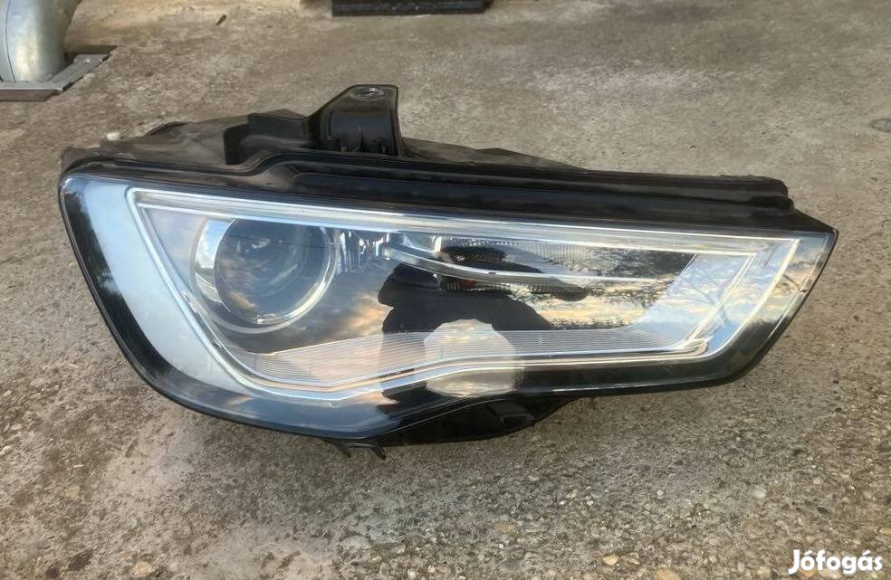 Audi A3 fényszóró. Xenon
