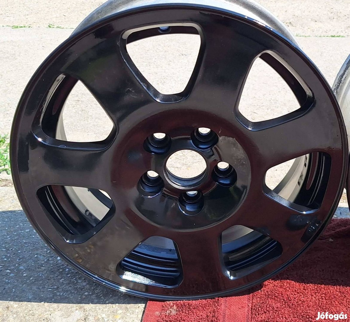 Audi A3 gyári alufelni 5x100 R15