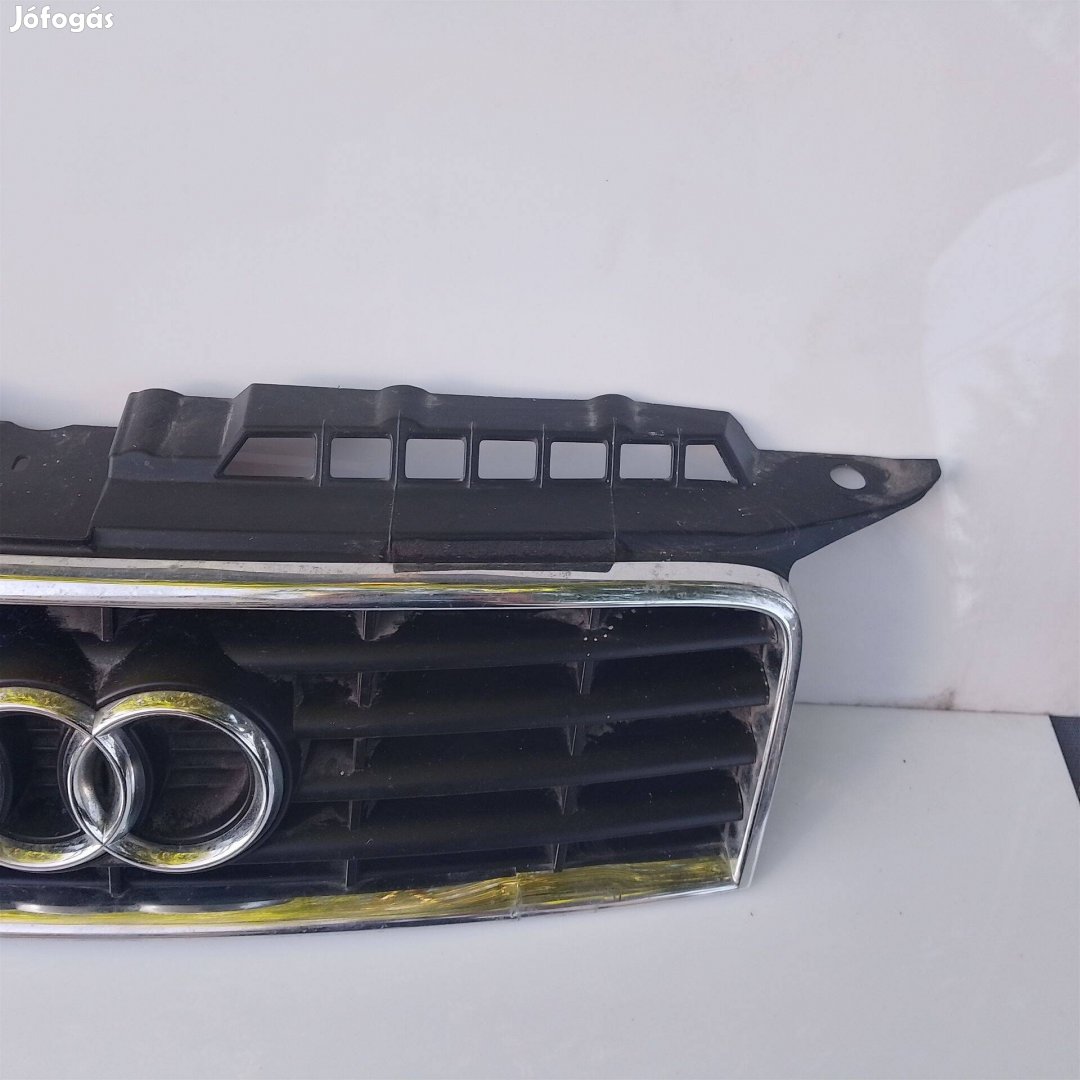 Audi A3 hűtőrács 8P3853651 8P 8P1 széria facelift előtti