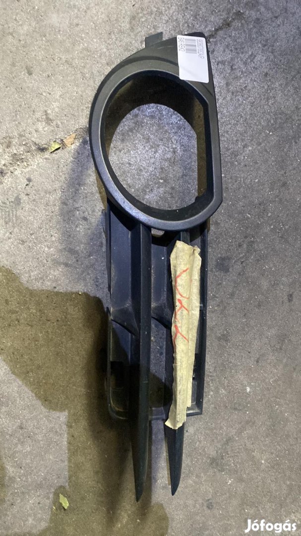 Audi A3 jobb oldali ködlámpa burkolat 883807682A eladó