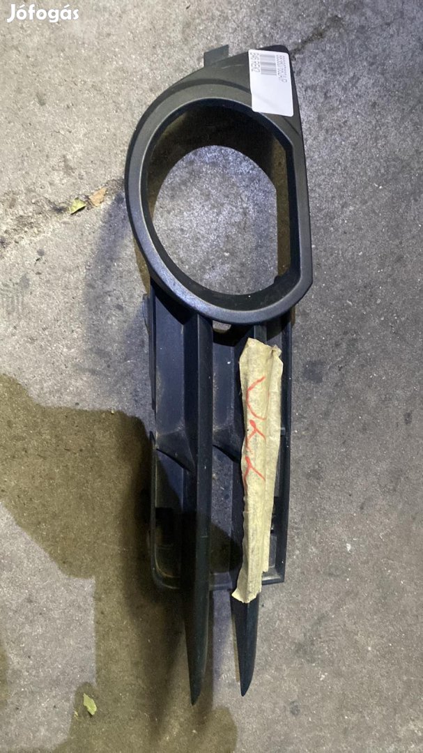 Audi A3 jobb oldali ködlámpa burkolat 883807682A eladó