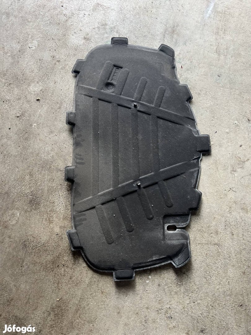 Audi A3 zajszűrő szivacs 